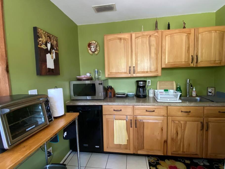 One Bed Suite Near Beaches And Downtown Sarasota Eksteriør bilde