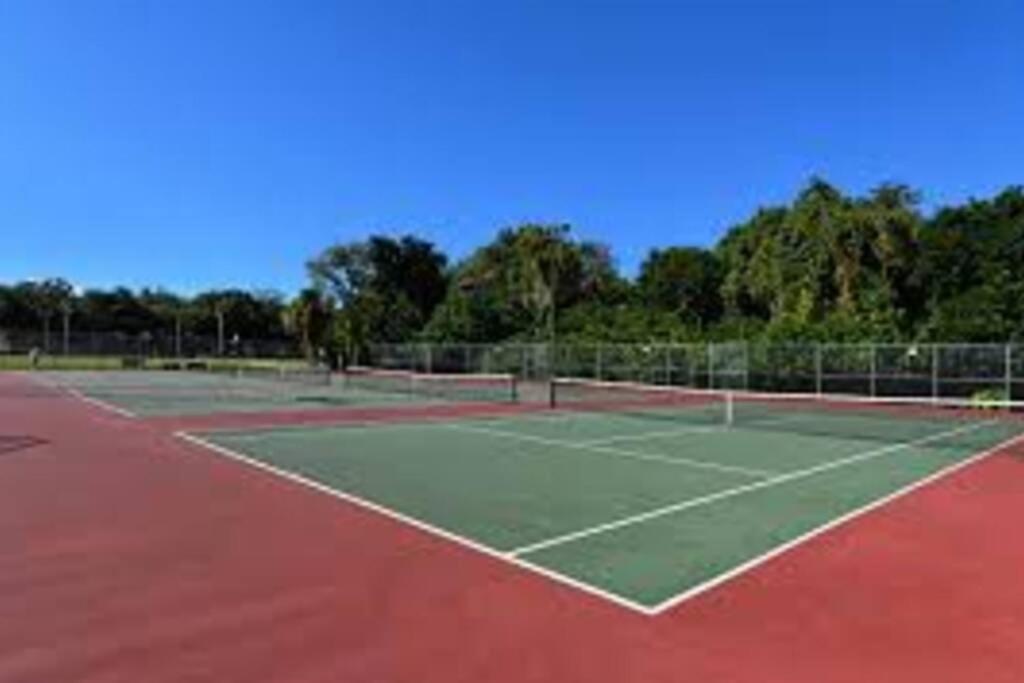 One Bed Suite Near Beaches And Downtown Sarasota Eksteriør bilde