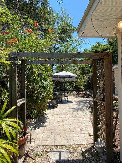 One Bed Suite Near Beaches And Downtown Sarasota Eksteriør bilde